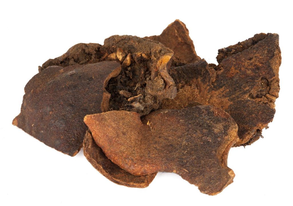 Shi Liu Pi or botanical name Punica Granatum. Is also known as dried pomegranate